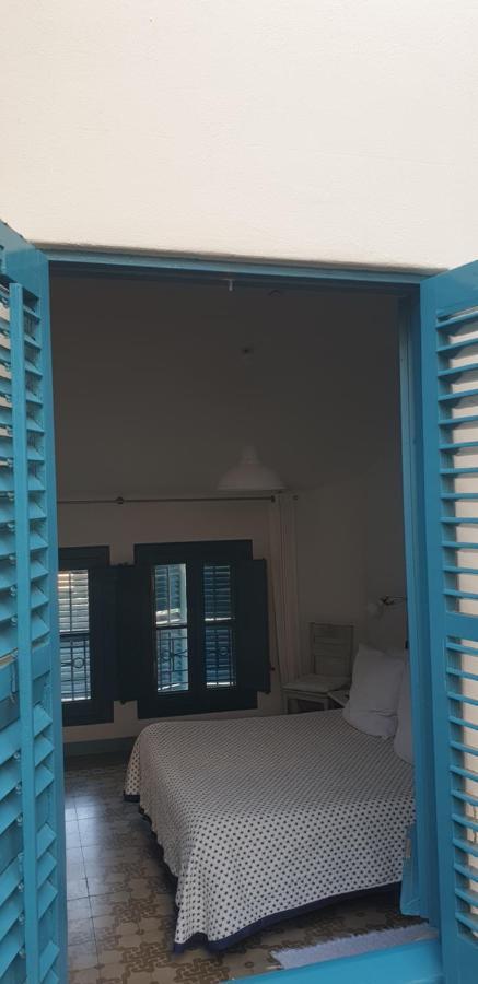 سان فيليو ذي غيشولس Hotel Hostal Chic المظهر الخارجي الصورة